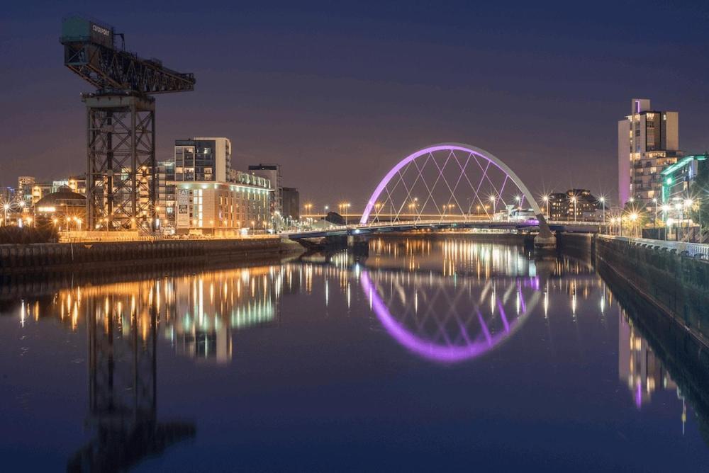 Glasgow River Clyde Hydro Aprt Esterno foto